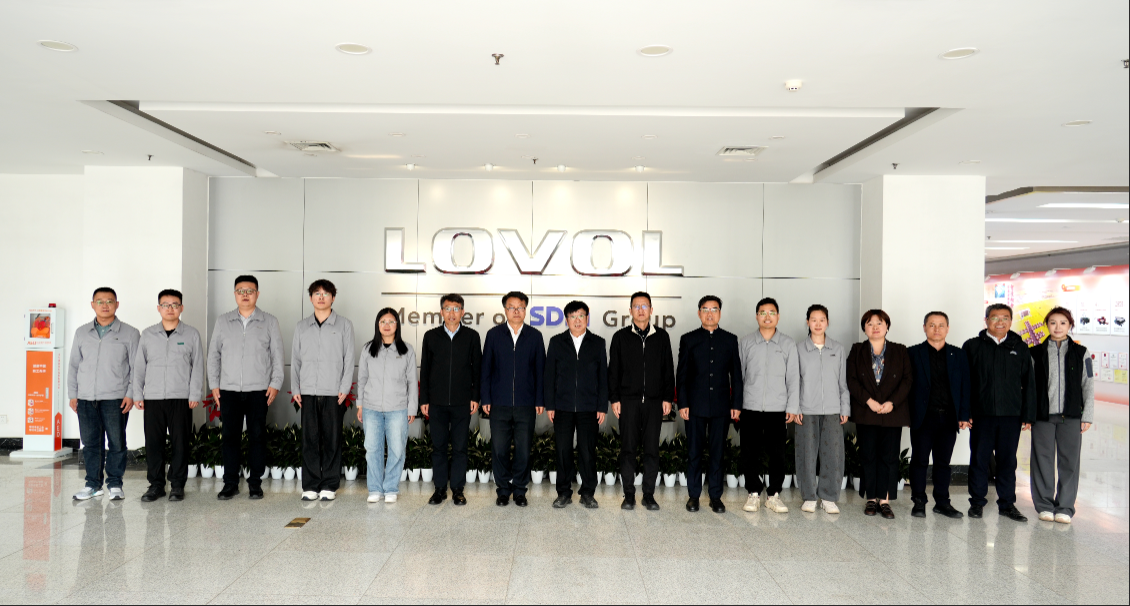 &nbsp;&nbsp;我院赴潍柴雷沃开展访企拓岗专项行动