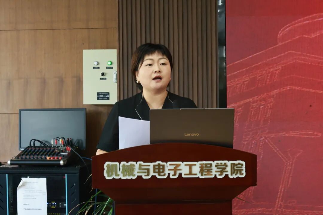 家长会3.jpg