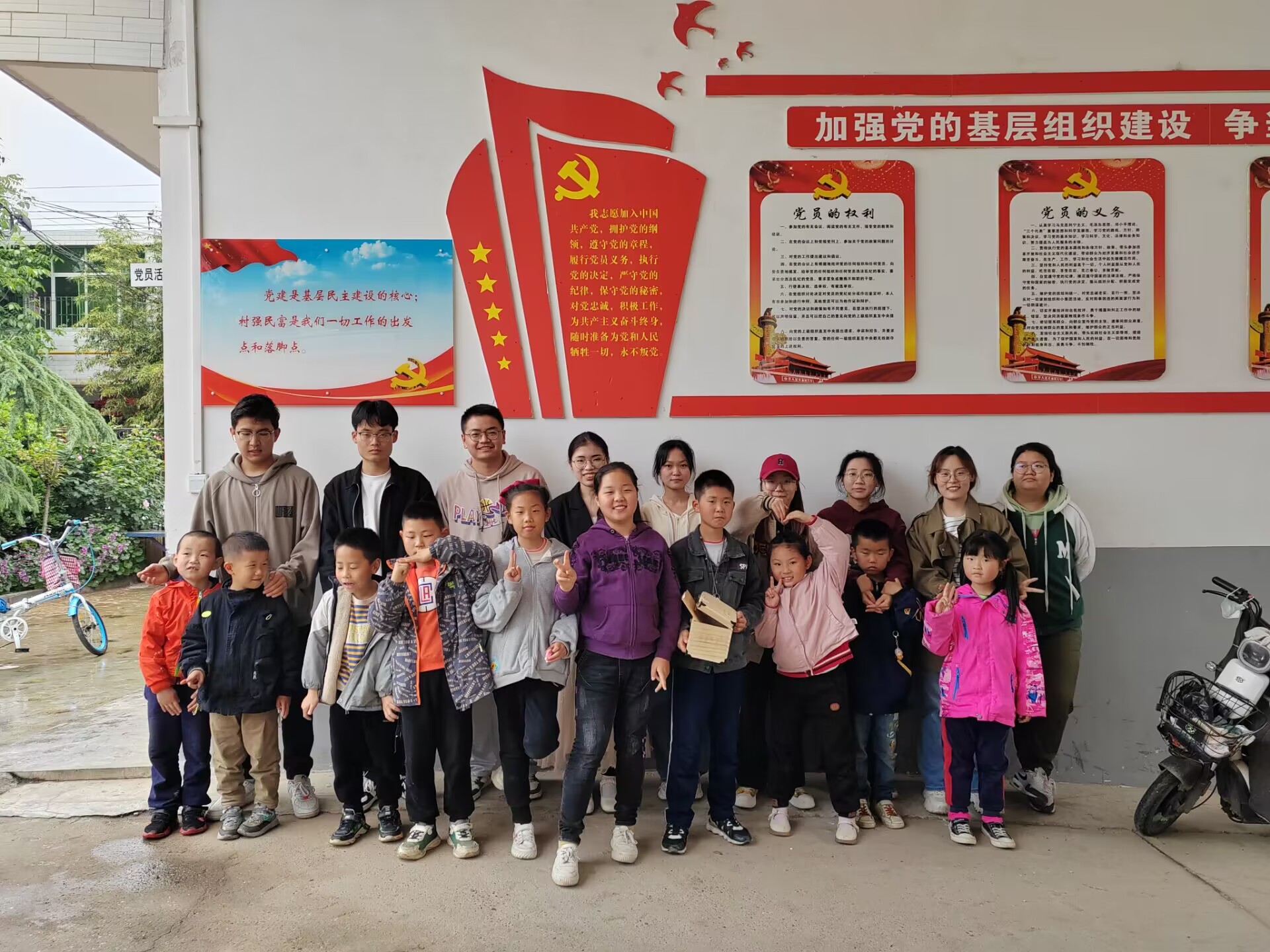 e3a56c4d6e3f43babbcf6b9abd7774da.jpg e3a56c4d6e3f43babbcf6b9abd7774da.jpg